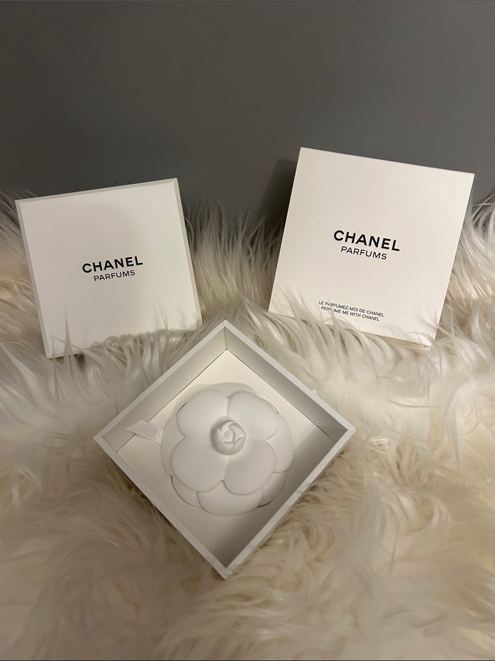 New! CHANEL Ceramic Camilla Fragrance Diffuser